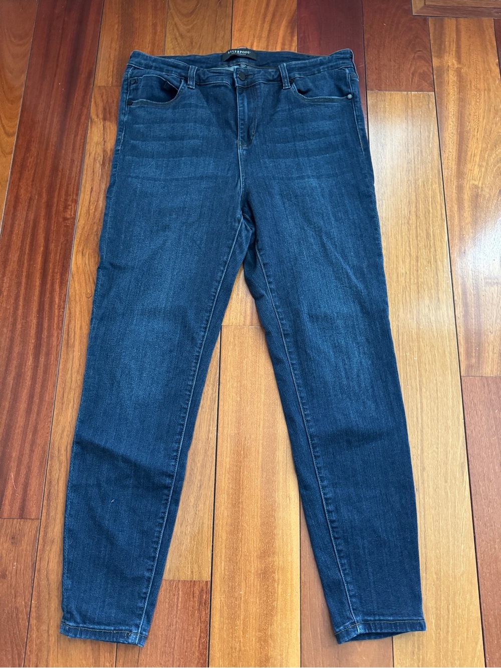 Liverpool Dark-Wash Abby Ankle Skinny Jeans